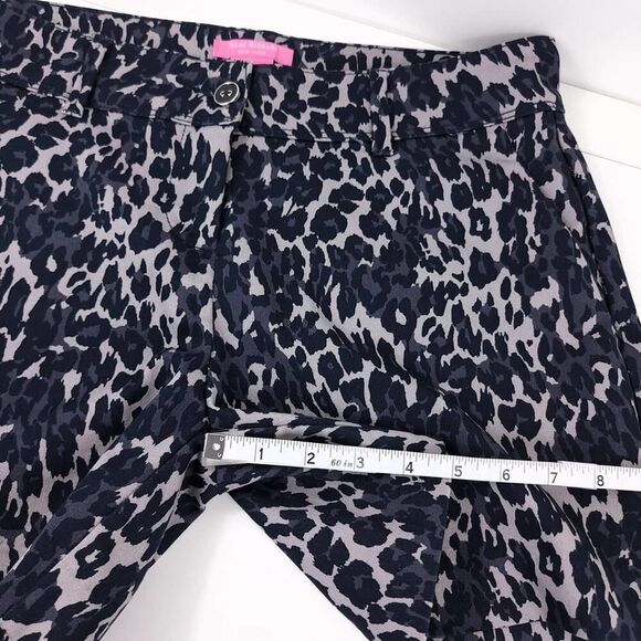 Isaac Mizrahi Leopard Print Stretchy Distressed Shorts - Picture 6 of 8